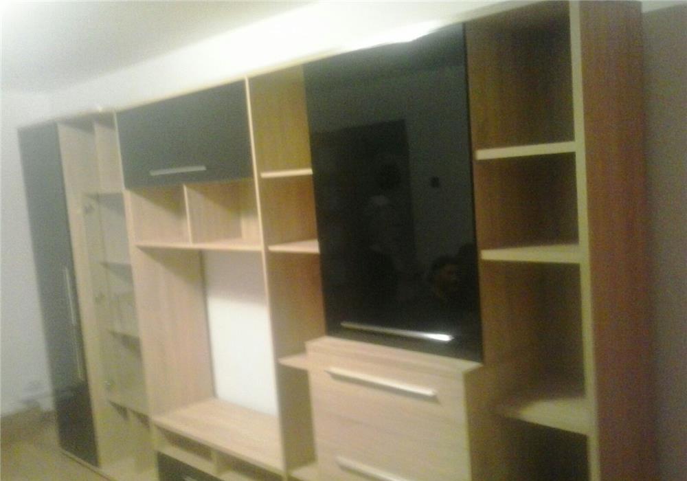 Montez mobila, Dedeman la domiciliu..