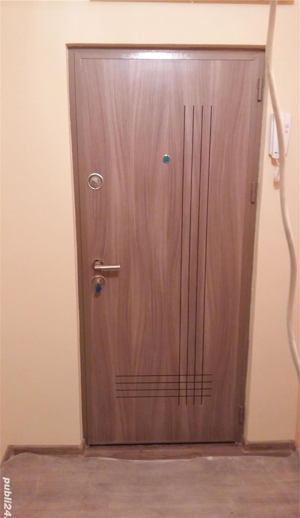 Montez uși interior. Tâmplărie PVC
