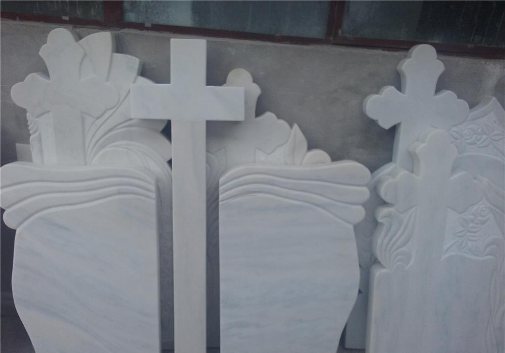 monumente funerare marmura si granit