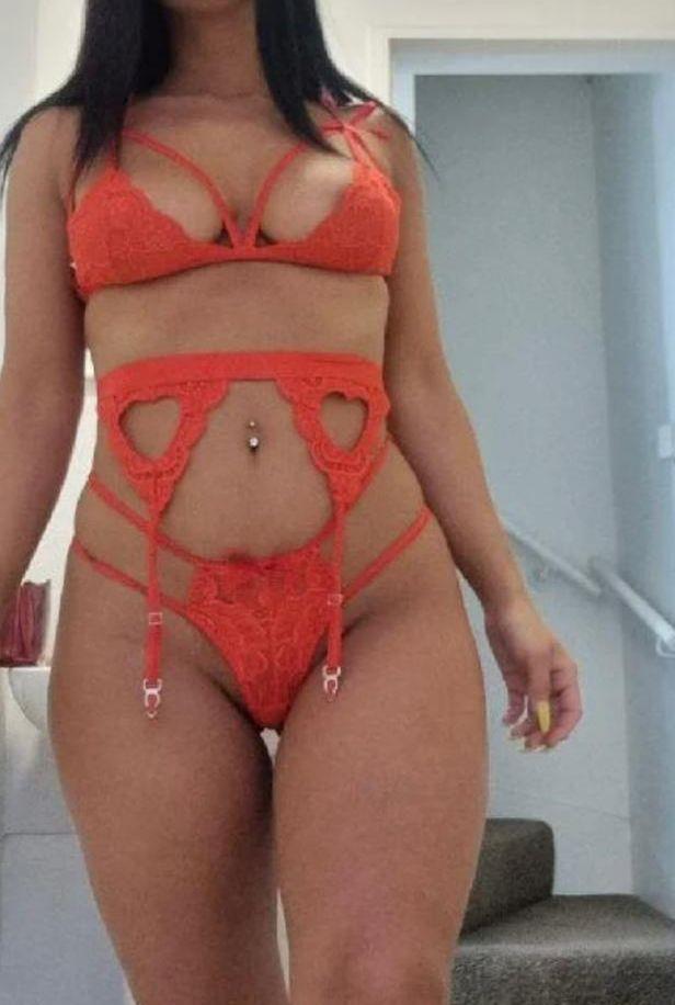 Morena 35 Ani