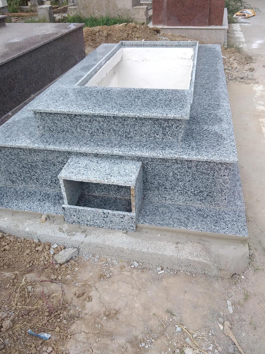 Mormant terminat placat cimitirul Ungureni Craiova 45.000lei