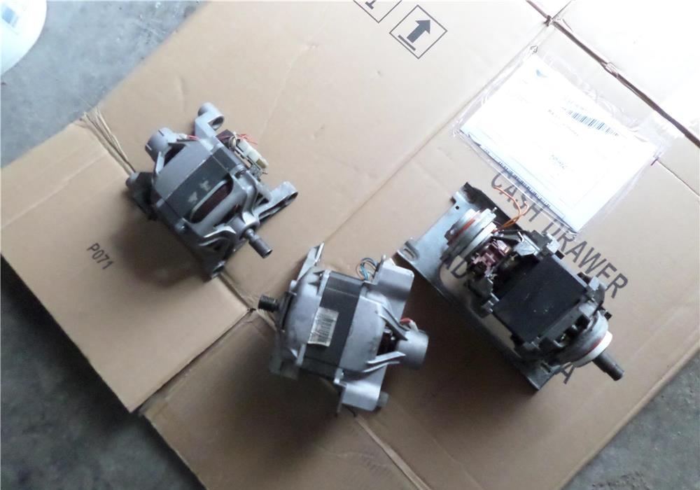 Motoare ptr masini de spalat automate .