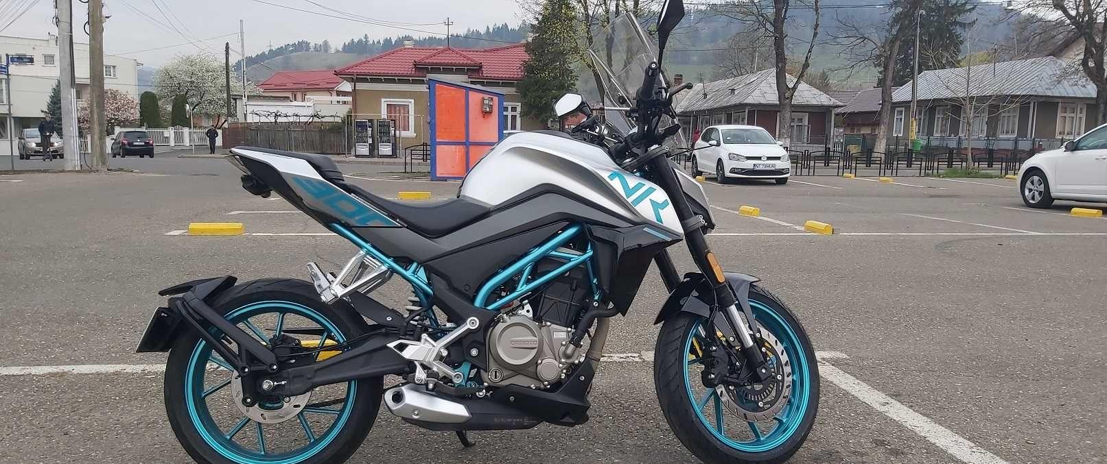 Motocicleta CF Moto 300NK ABS 2021 - Garantie 2026