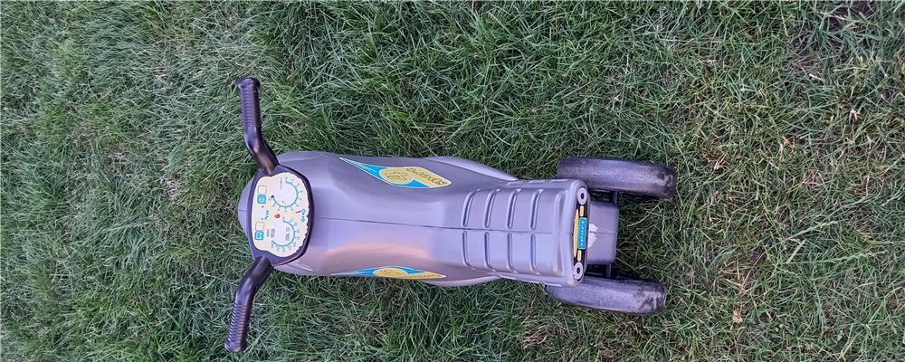 Motocicleta plastic