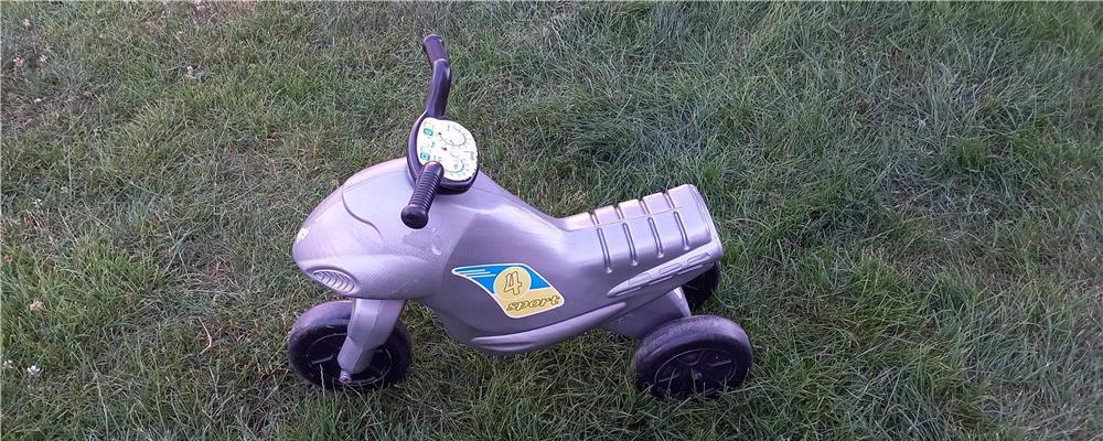 Motocicleta plastic