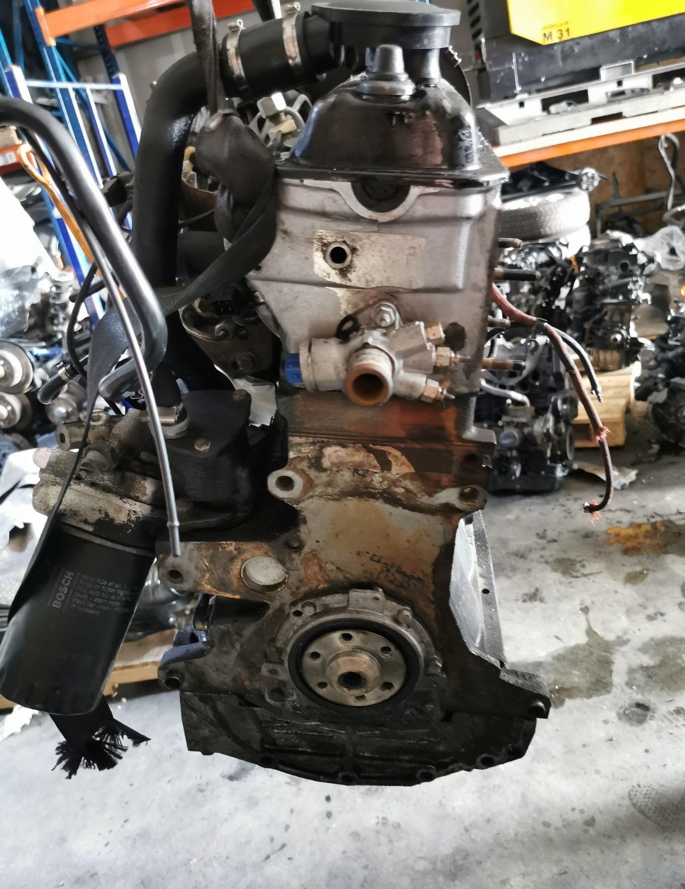 Motor 1.9 tdi AHH vw Passat B5 Audi a4 2000 90cp