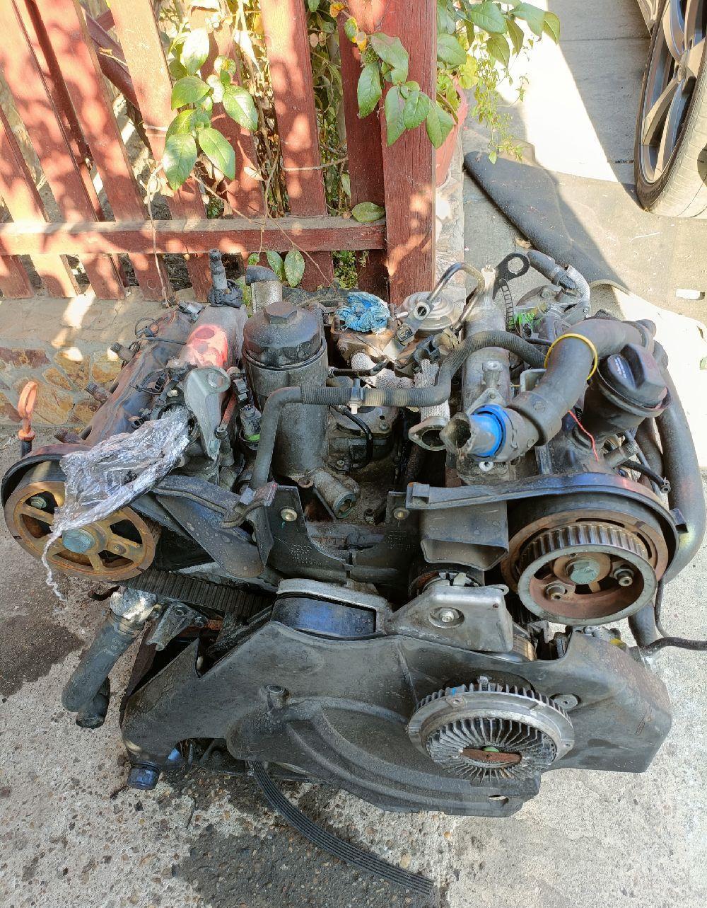 Motor Audi 2.5 TDI V6 180 Cai Cod AKE