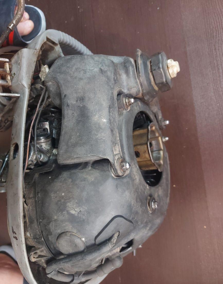 Motor barcă HONDA pentru piese,necesita reparație!