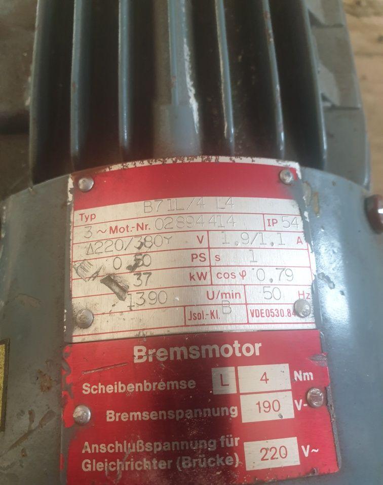 Motor cu reductor