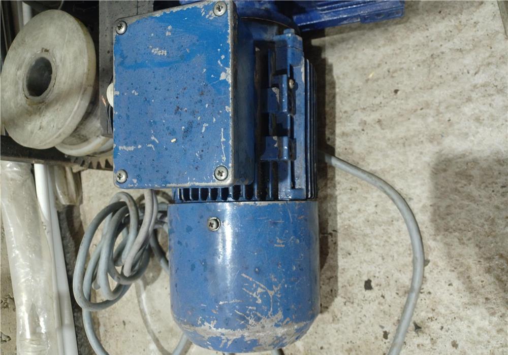 Motor electric 0.75 kw la 380v
