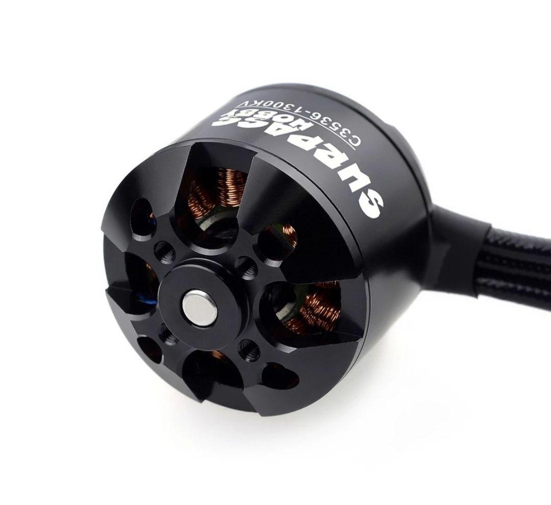 Motor navomodel Suprass D3536 1300KV Brushless Outrunner Motor