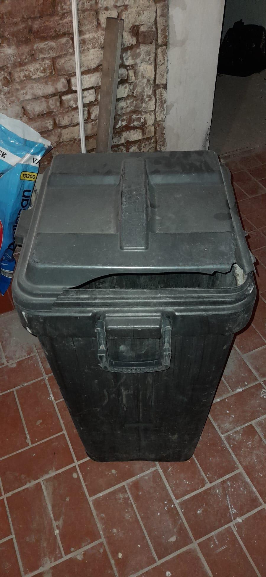 Motor poarta culisanta max.600kg.Pubela.Damigene.Chingi ancorare