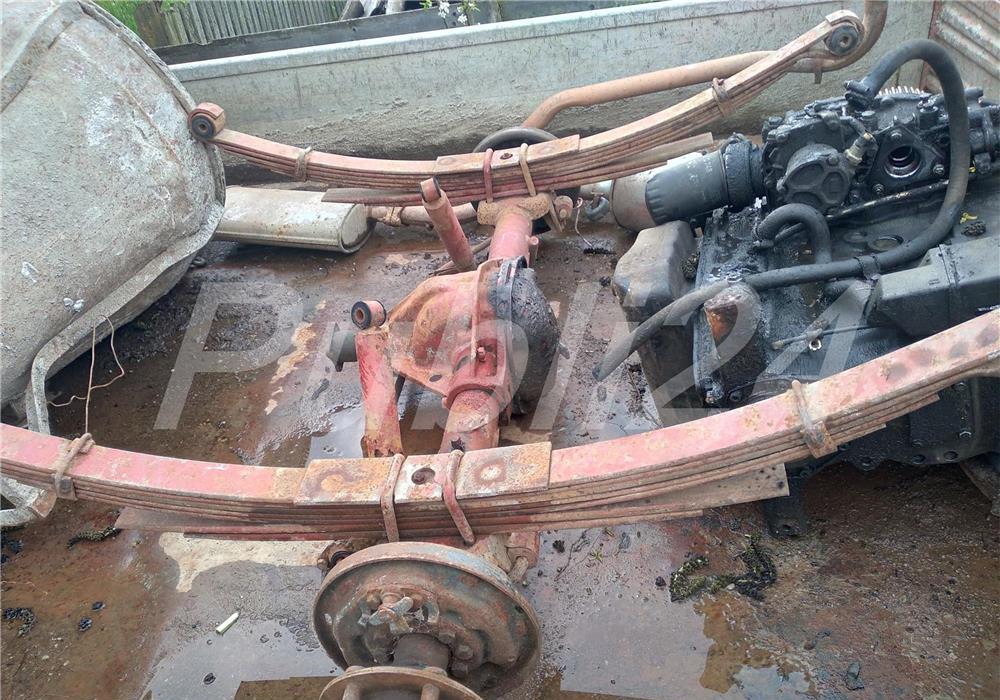Motor si punte camioneta iveco de 3,5 tone.