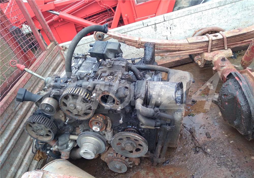 Motor si punte camioneta iveco de 3,5 tone.