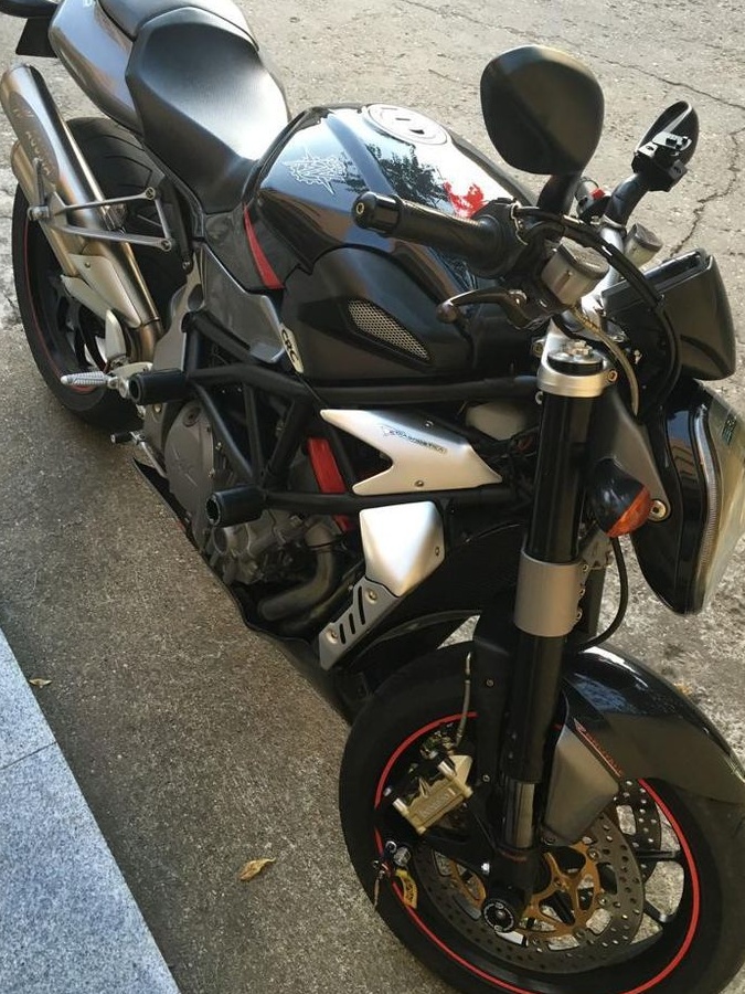 MV AGUSTA Brutale