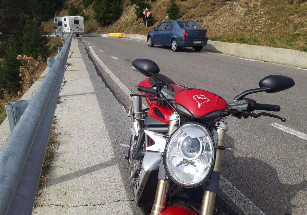 Mv augusta Brutale 750