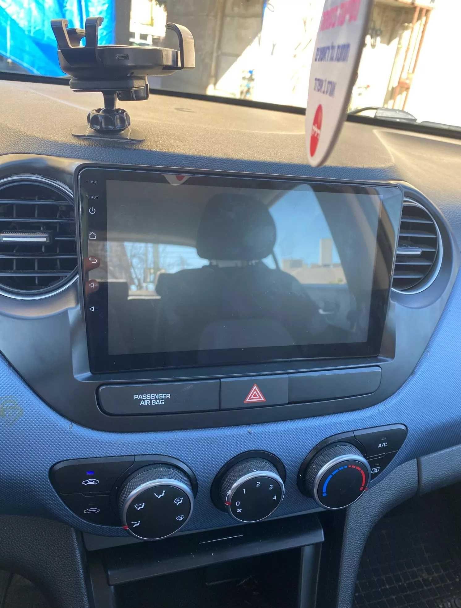 Navigatie Hyundai i10 ( 2013 - 2021 ) Android Noua Garantie 2 GB