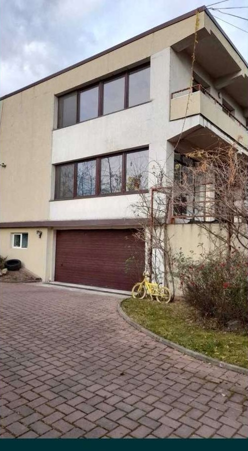 NEGOCIABIL Vând urgent cladire birou/locuință Mun. Suceava