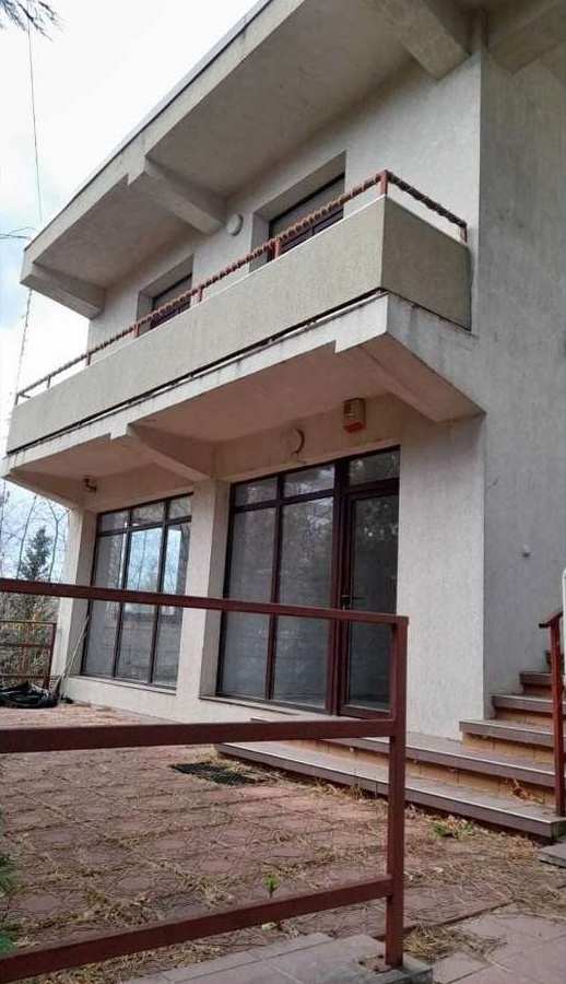 NEGOCIABIL Vând urgent cladire birou/locuință Mun. Suceava