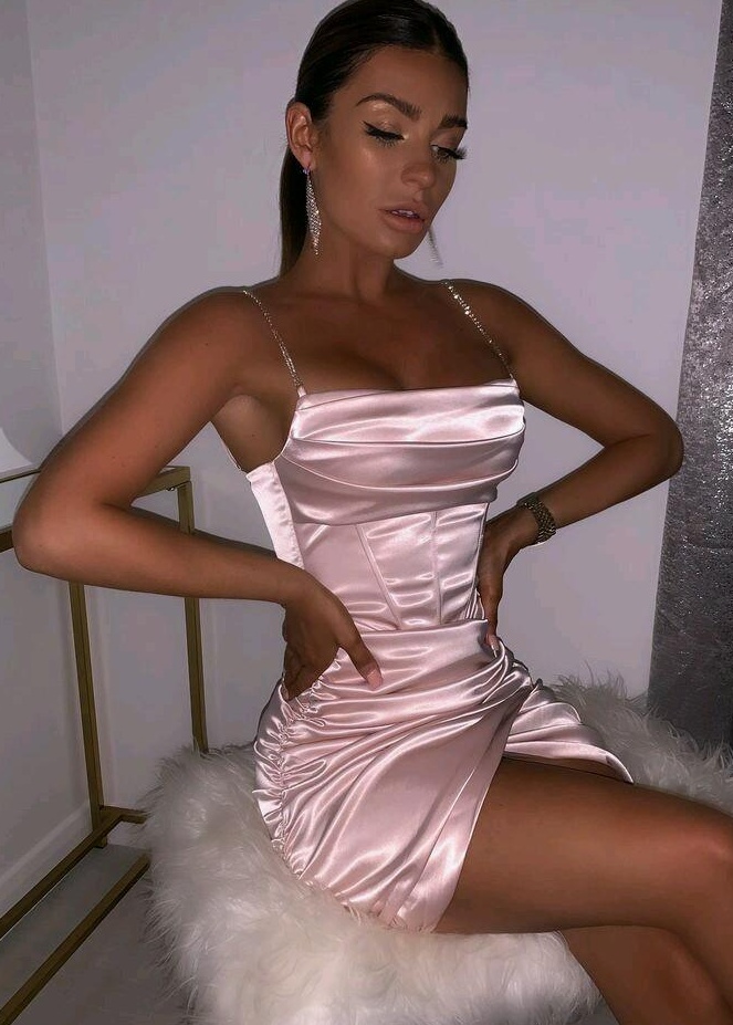 NEW 100% REALA. TE ASTEPT SA NE SIMTIM BINE IMPREUNA.