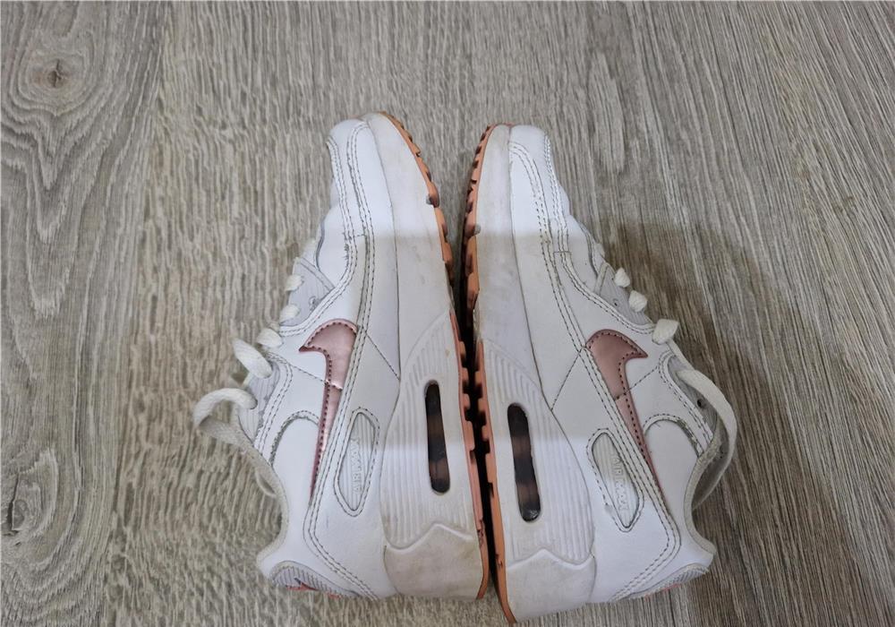 Nike fata marimea 32