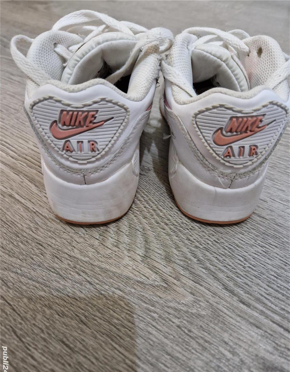 Nike fata marimea 32
