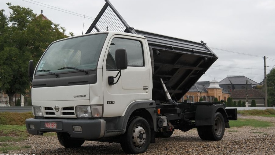 Nissan Cabstar