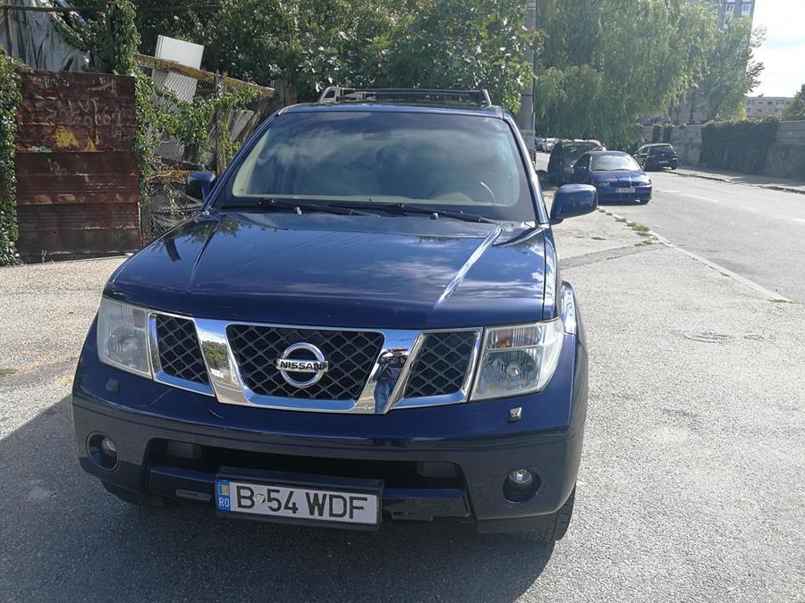 NISSAN Pathfinder
