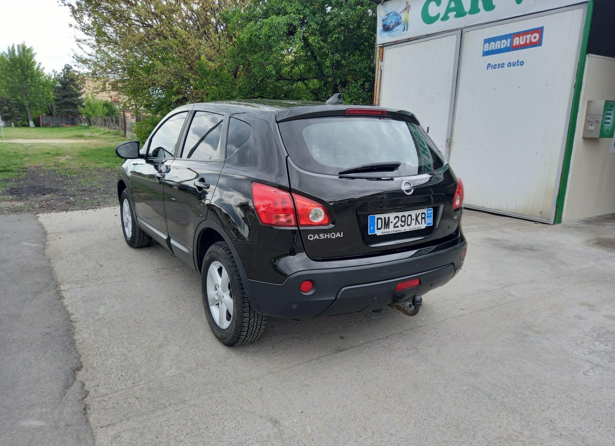 Nissan Qashqai 1.5 dci model 2008 euro 4. 6 trepte