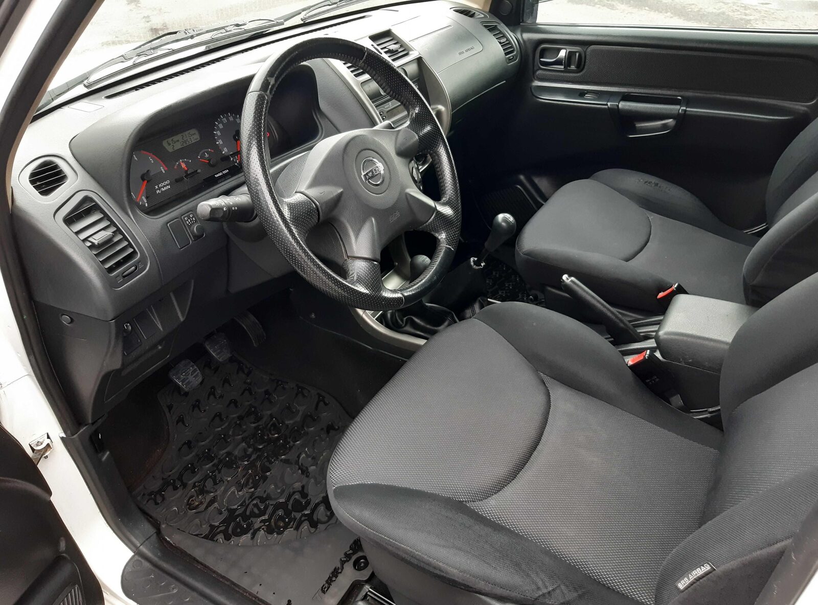 Nissan Terrano II fara rugina IMPECABIL R.A.R. facut