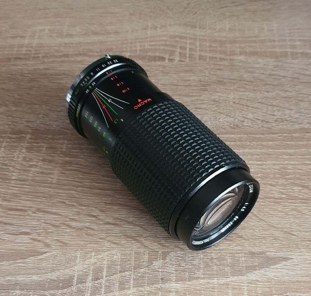 obiectiv Vitacon MC AUTO TELE ZOOM 80-200mm f4.5 (Olympus OM), optional adaptor OM-EOS