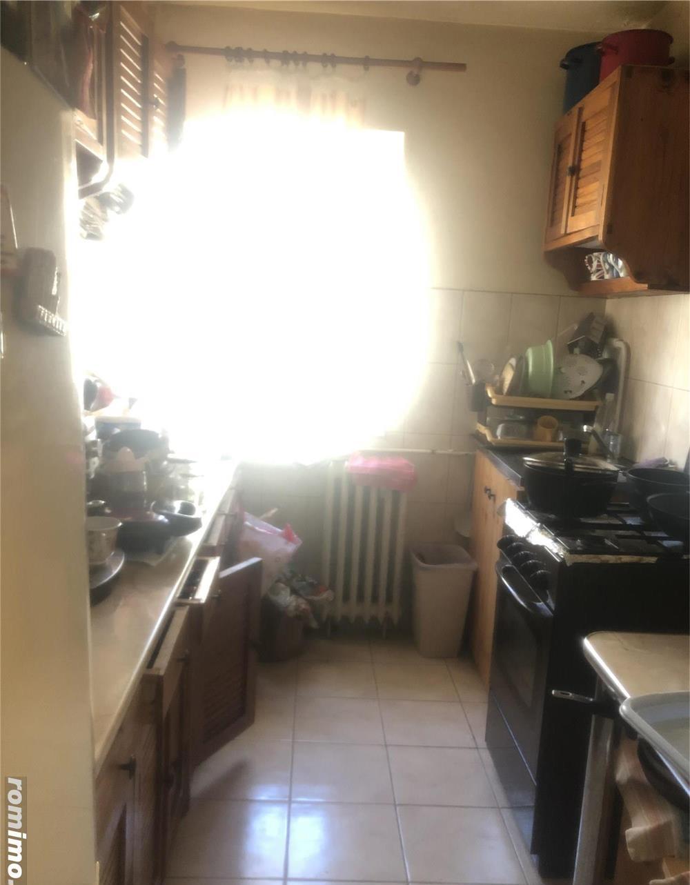 OCAZIE!!! 2 cam decomandat etaj 2 bloc izolat Lidia-Girocului