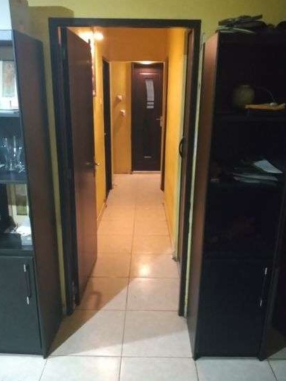 (ocazie) Apartament cu 3 camere! Decomandat! ... Apărătorii Patriei!