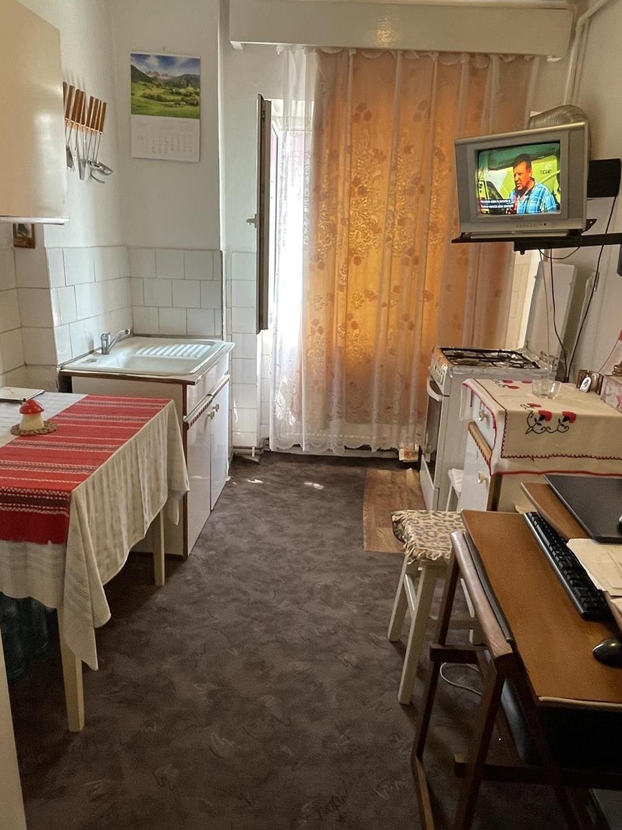 OCAZIE!!! COMISION 0% VANZARE 2 CAMERE ULTRACENTRAL DECOMANDAT 7/7 TARGOVISTE
