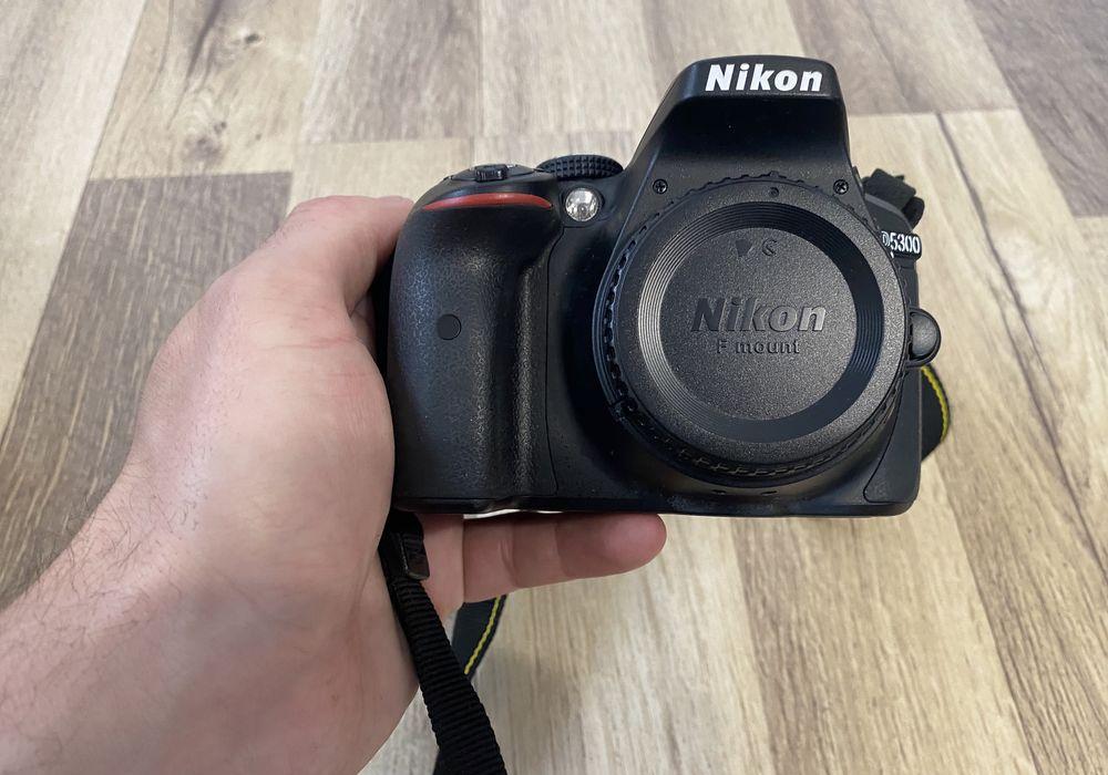 Ocazie - Nikon DSLR 5300 Impecabil +Gentuță Impecabil