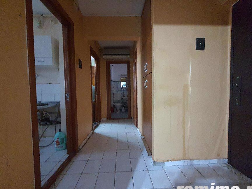 OCAZIE-TOMIS NORD 2 CAMERE DECOMANDATE CENTRALA GAZE
