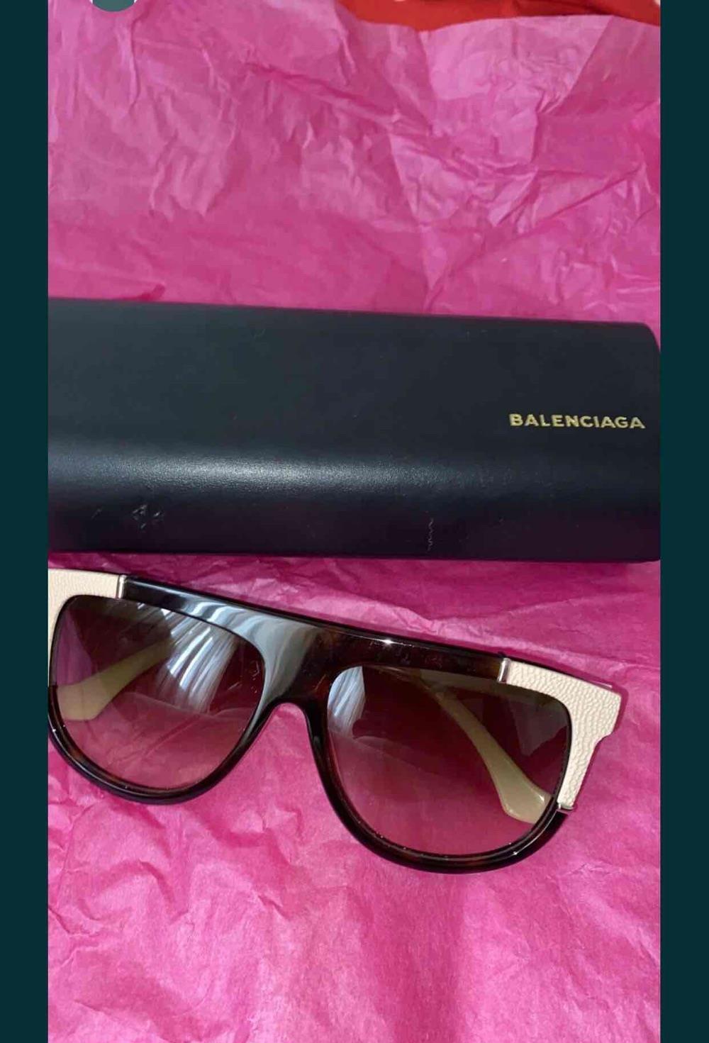 Ochelari de soare Balenciaga Negociabil