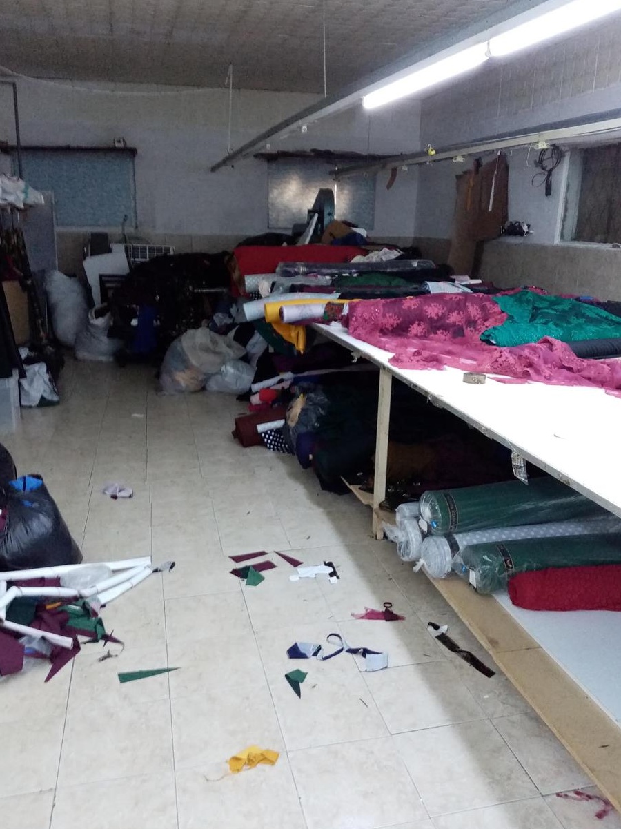 Ofer atelier complet utilat pentru fabricarea articolelor de îmbrăcăminte de orice fel