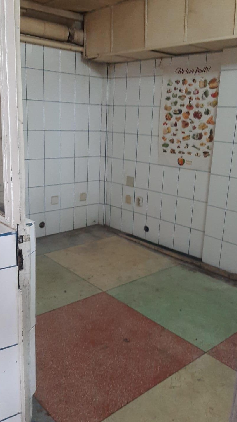 Ofer cu  chirie spatiu comercial in Colentina, langa autostrada A3