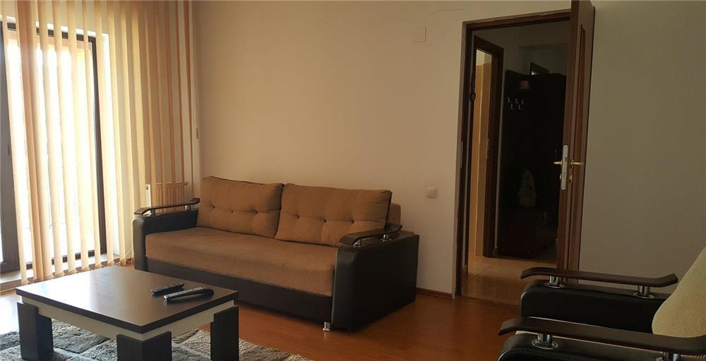 Ofer inchiriere ap 2 cam zona centrala, fond nou, mobilat si utilat modern, 300 euro