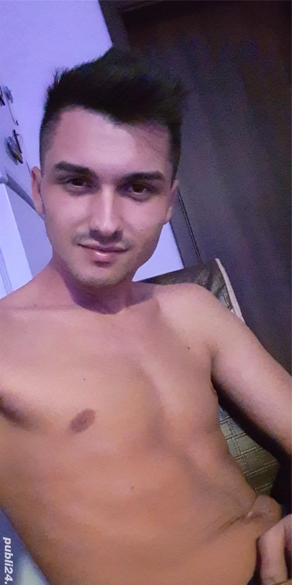 Ofer momente deosebite doamnelor si cuplurilor