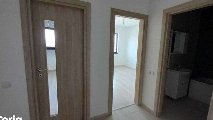 Ofer spre inchiriere 2 apartamente cu 2 camere:bloc nou - metrou Pacii