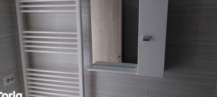 Ofer spre inchiriere 2 apartamente cu 2 camere:bloc nou - metrou Pacii