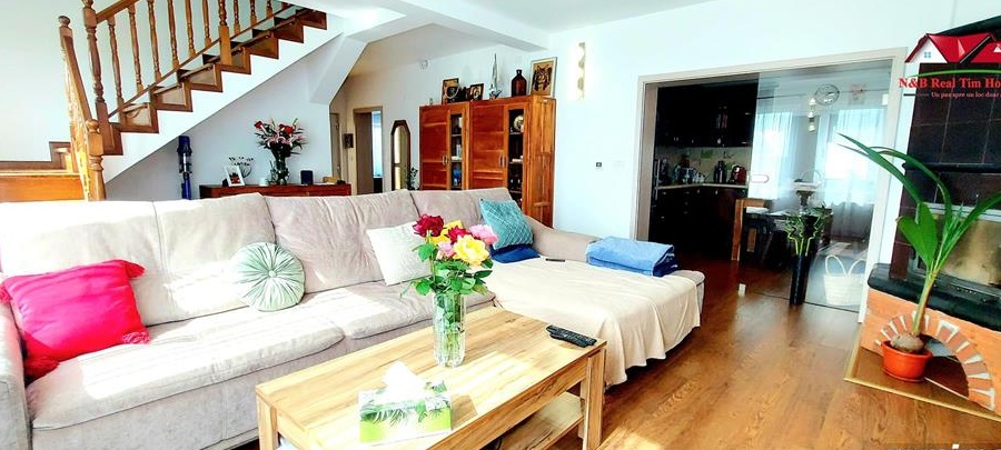 Oferim spre inchiriere, casa individuala, pentru locuit, 650 mp teren, Giroc