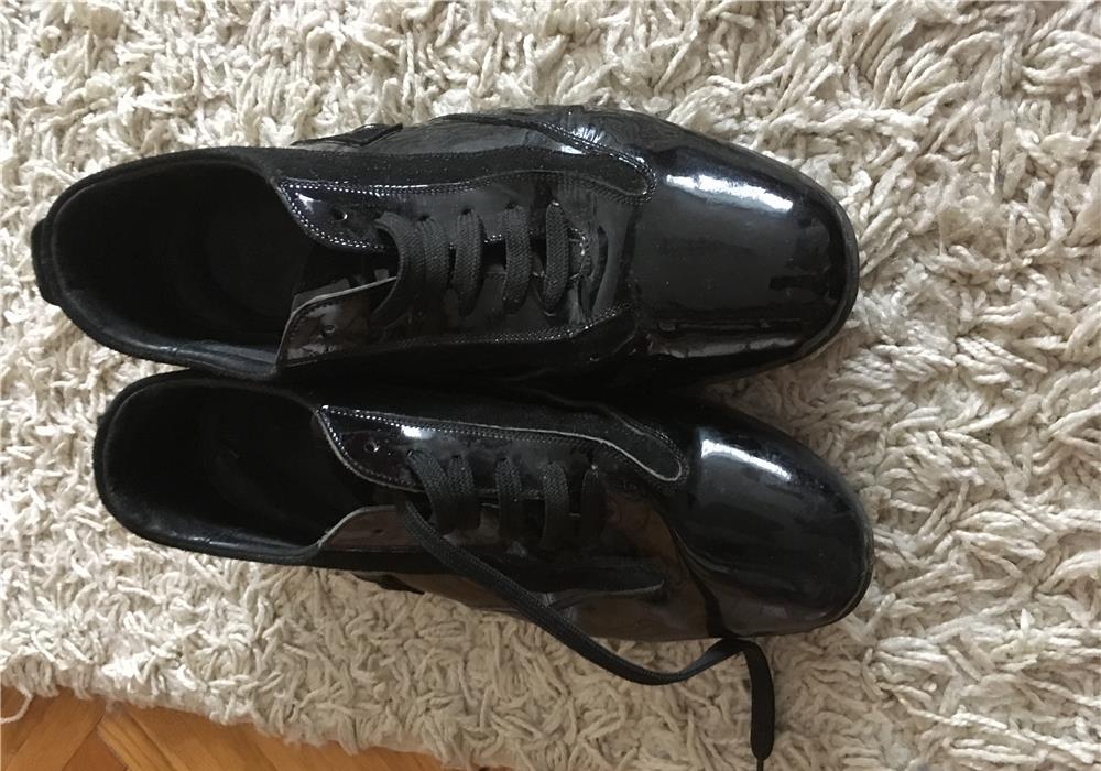 Oferta pantofi piele barbati - partial in exterior / stare buna