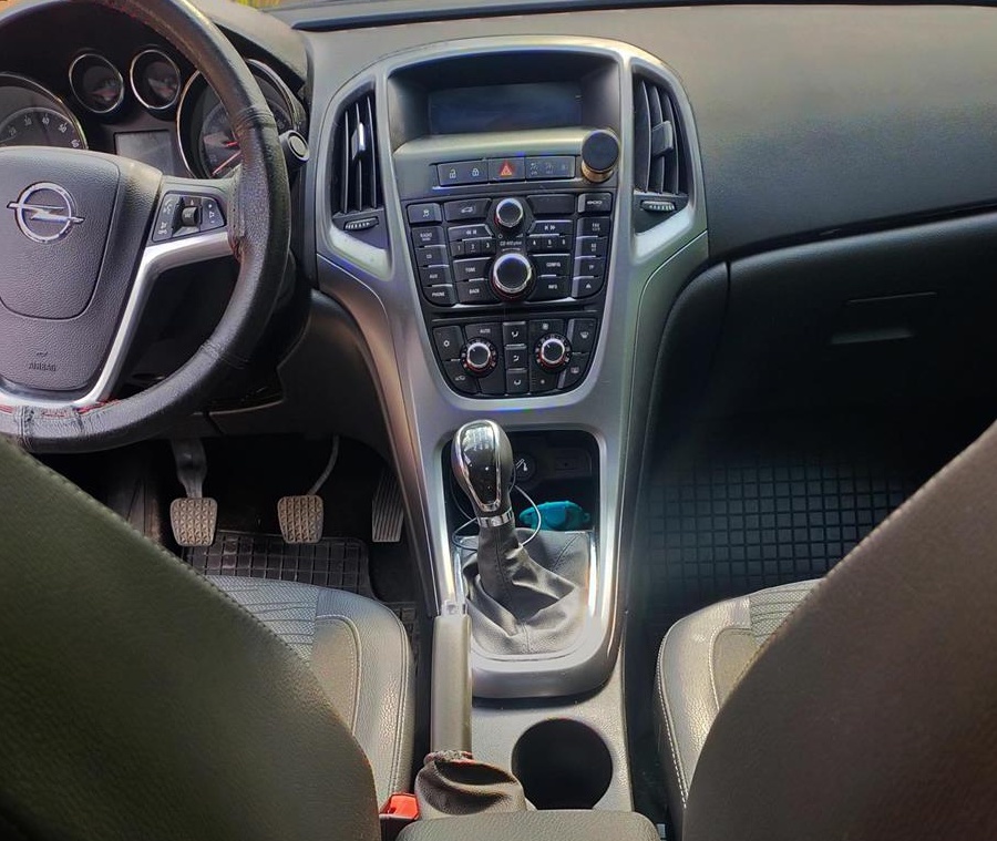 OPEL ASTRA J -PRIMUL PROPRIETAR