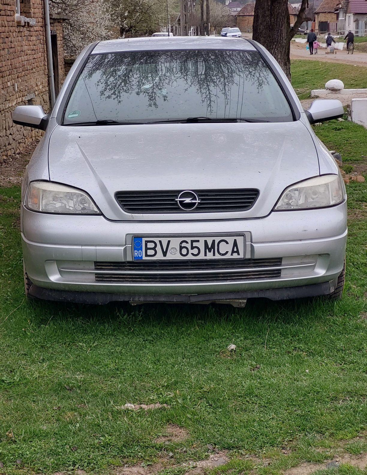 Opel ASTRA preț 1800€