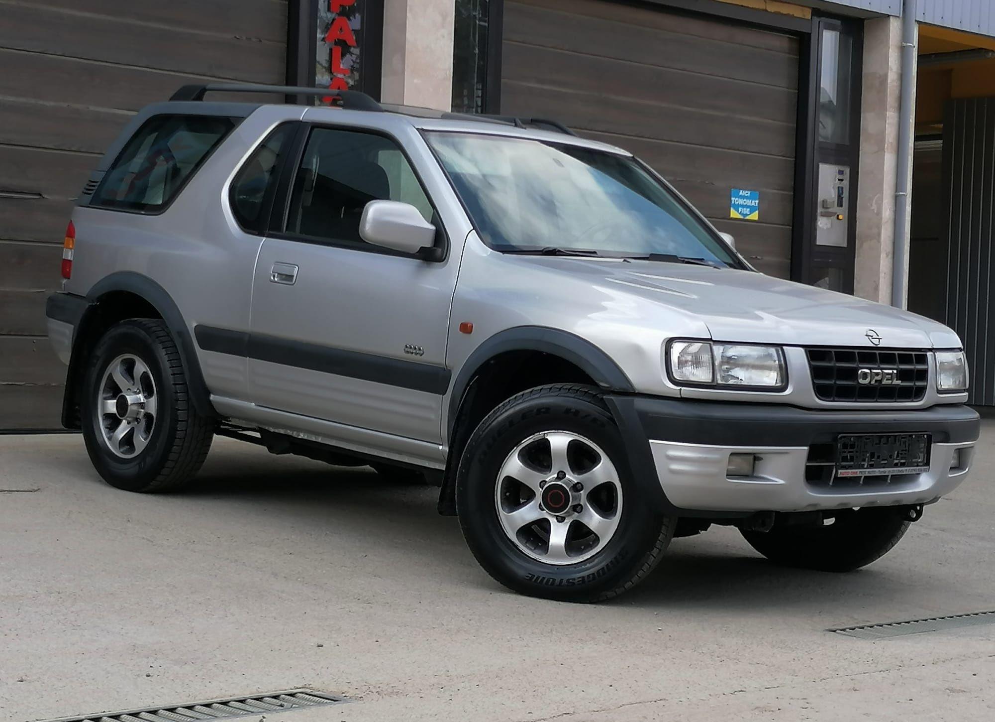 Opel Frontera B Sport 2.2 Diesel 4x4. Editie 2000