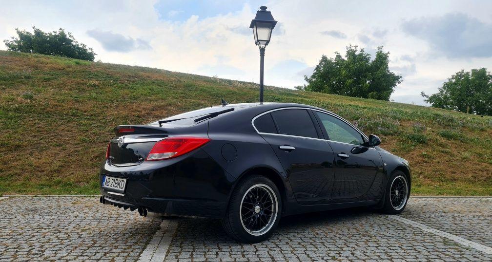 Opel insignia 2.0d 190cp