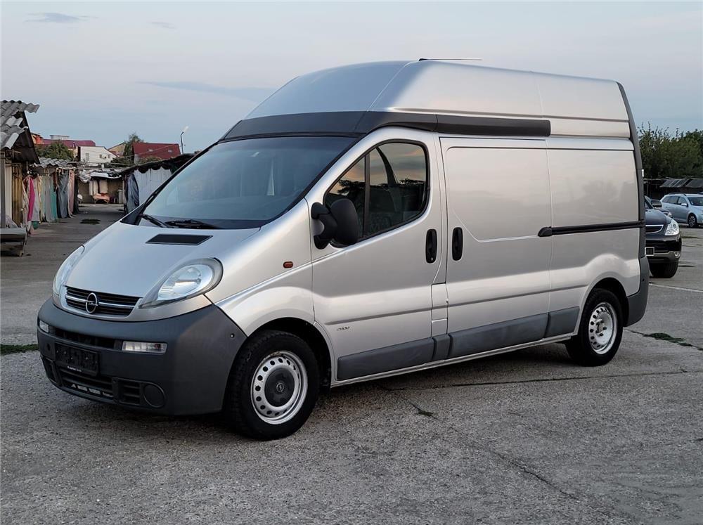 Opel Vivaro 2.5 Diesel 135 Cp 2004 Carte Service 143.000 Km